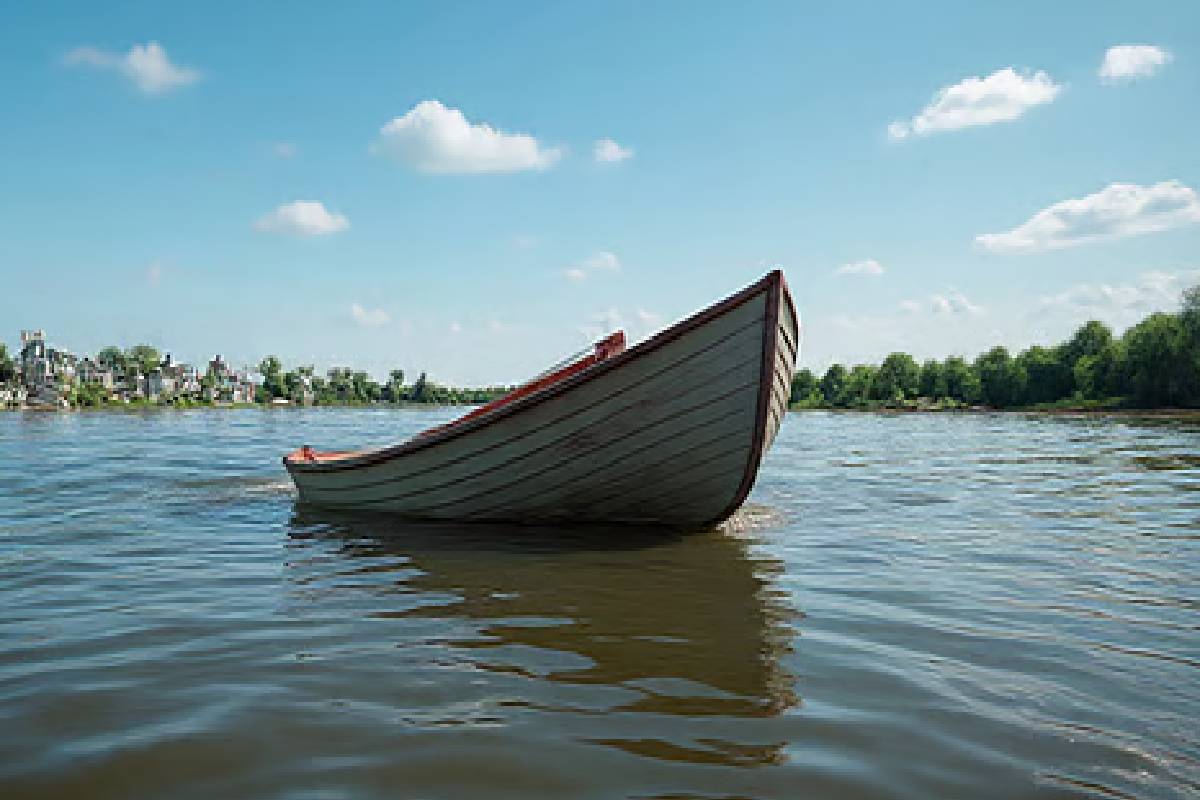 பாக்கிஸ்தானில் படகு விபத்து ; ஒரே குடும்பத்தைச் சேர்ந்த 6 பேர் பலி | Boat Accident Pakistan 6 Members Family Killed பாக்கிஸ்தானில் படகு விபத்து ; ஒரே குடும்பத்தைச் சேர்ந்த 6 பேர் பலி | Boat Accident Pakistan 6 Members Family Killed