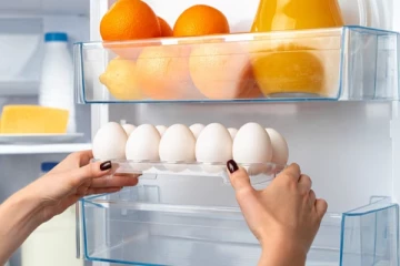 முட்டைகளை வாங்கி ஸ்டாக் வைக்கும் பழக்கம் இருக்கா? இந்த டிப்ஸ் தெரிஞ்சிக்கோங்க!