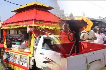 5ஆவது நாளாக பயணத்தை தொடரும் முள்ளிவாய்க்கால் ஊர்தி நல்லூர் நோக்கி நகர்வு (video)