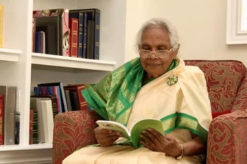 கனடாவில் 87 ஆவது வயதில் பட்டம்பெற்ற இலங்கை பெண்!