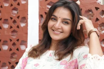 சென்னையில் டாக்டர் படிப்பை முடித்த மஞ்சு வாரியர் - திலீப் மகள்! போட்டோவுடன் இதோ