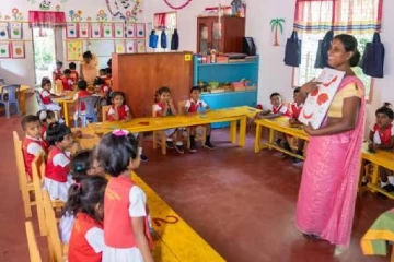 පෙර පාසලටත් අධ්‍යාපන ප්‍රතිසංස්කරණ - අධ්‍යාපන අමාත්‍යංශ ලේකම් හෙළි කල තොරතුරු