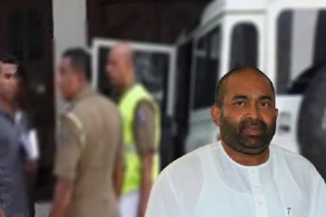 நிதி இராஜாங்க அமைச்சர் பயணித்த வாகனம் விபத்து..!