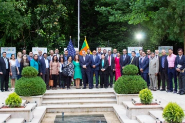 அமெரிக்கவாழ் இலங்கையர்களை சந்தித்த தூதுவர் ஜூலி சங்