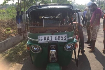 யாழ்.பருத்தித்துறையில் விபத்து: 5 பேருக்கு நேர்ந்த விபரீதம்!