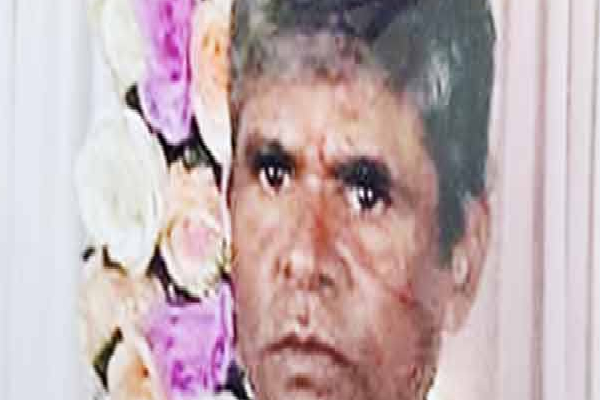 கிளிநொச்சி குளத்தில் மிதந்த சடலம் (Photos) | Dead Body Floating In Kilinochchi Pond