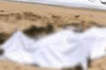 කොළඹ වරායට නුදුරු මුහුදේ මෘත ශරීරයක්