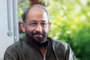 பிரபல மலையாள நடிகர் நெடுமுடி வேணு காலமானார், சோகத்தில் திரையுலகம்..