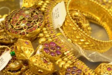 தொடர் குறையும் தங்கம் விலை- இல்லத்தரசிகள் மகிழ்ச்சி