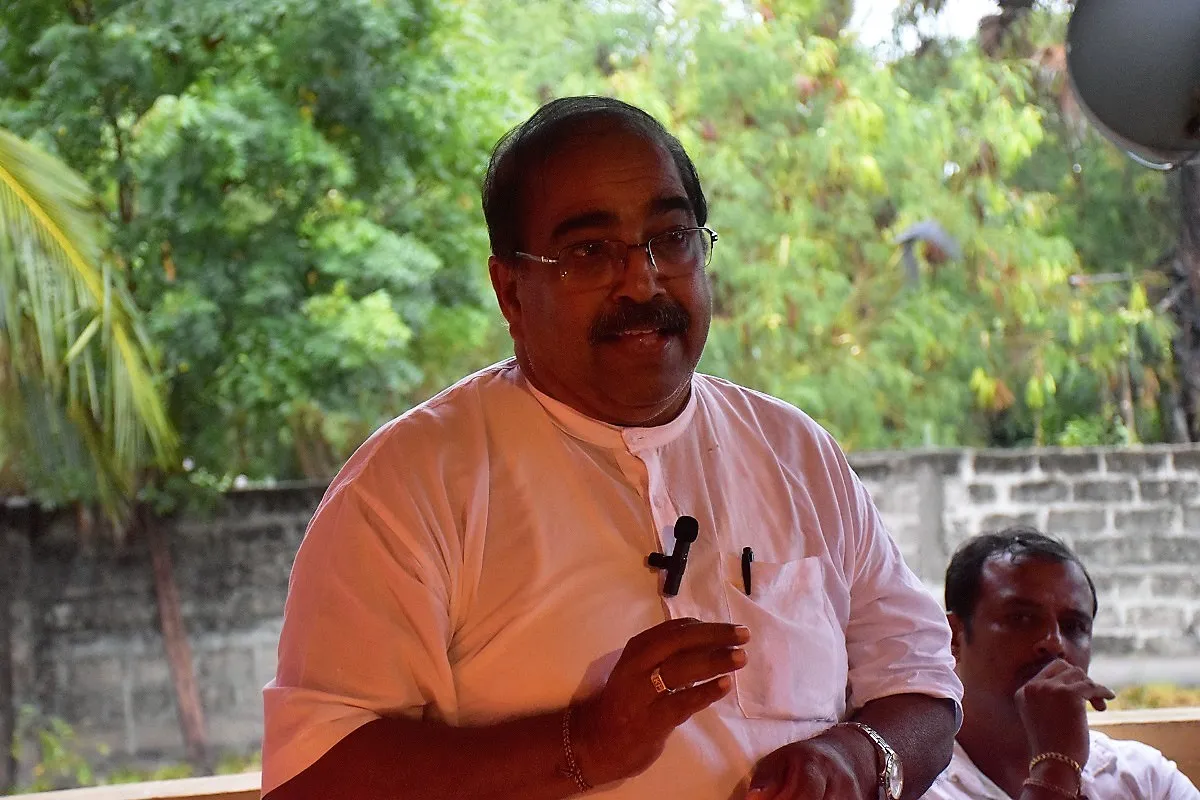 புதைகுழிகளை அடையாளம் காட்ட சோமரத்ன ராஜபக்சவை யாழ்ப்பாணத்துக்கு அழைத்து வாருங்கள் | Bring Somarathna Rajapaksa To Jaffna