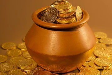 தோஷம் கழிப்பதற்காக புதைக்கப்பட்ட தங்கம் மாயமானதால் அதிர்ச்சி