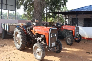 முல்லைத்தீவில் சட்டவிரோத மணல் அகழ்வு: பொலிஸாரால் உழவு இயந்திரங்கள் மீட்பு