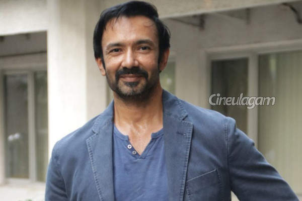 பிரகாஷ்ராஜ் இல்லை.. கில்லி முத்துப்பாண்டி ரோலில் நான் தான் நடிச்சிருக்கணும்: பிரபல நடிகர் பேட்டி | I Missed Ghilli Muthupandi Role Vincent Asokan பிரகாஷ்ராஜ் இல்லை.. கில்லி முத்துப்பாண்டி ரோலில் நான் தான் நடிச்சிருக்கணும்: பிரபல நடிகர் பேட்டி | I Missed Ghilli Muthupandi Role Vincent Asokan