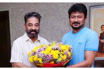 மதவாத - பிளவுவாத அரசியலை எதிர்த்து வரும் கமல் - வாழ்த்து சொன்ன உதயநிதி!