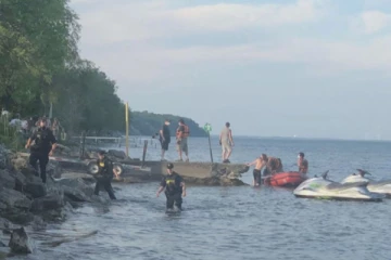 ஏரியில் நீச்சலின் போதும் மாயமான 8 வயது சிறுவன்: தெரிய வந்த துயர சம்பவம்