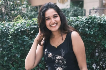 நடிகை இல்லை, இந்த வேலைக்கு செல்ல தான் விரும்பினாராம் அனிகா சுரேந்திரன்