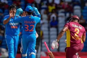 மே.தீவுகளை தாக்கிய தாக்கூர்! 200 ஓட்டங்கள் வித்தியாசத்தில் இந்திய அணி பிரம்மாண்ட வெற்றி