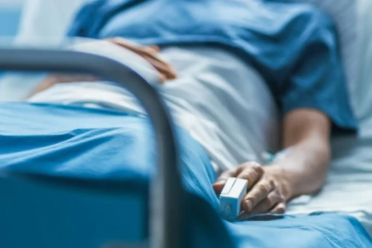 கட்டுப்பாட்டை இழந்த மோட்டார் சைக்கிள் : குடும்பஸ்தர் மரணம் | Family Member Dies Out Of Control Motorcycle கட்டுப்பாட்டை இழந்த மோட்டார் சைக்கிள் : குடும்பஸ்தர் மரணம் | Family Member Dies Out Of Control Motorcycle