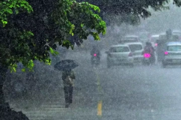 தமிழகத்தில் 4 மாவட்டங்களில் கனமழை பெய்யும்- வானிலை மையம் எச்சரிக்கை