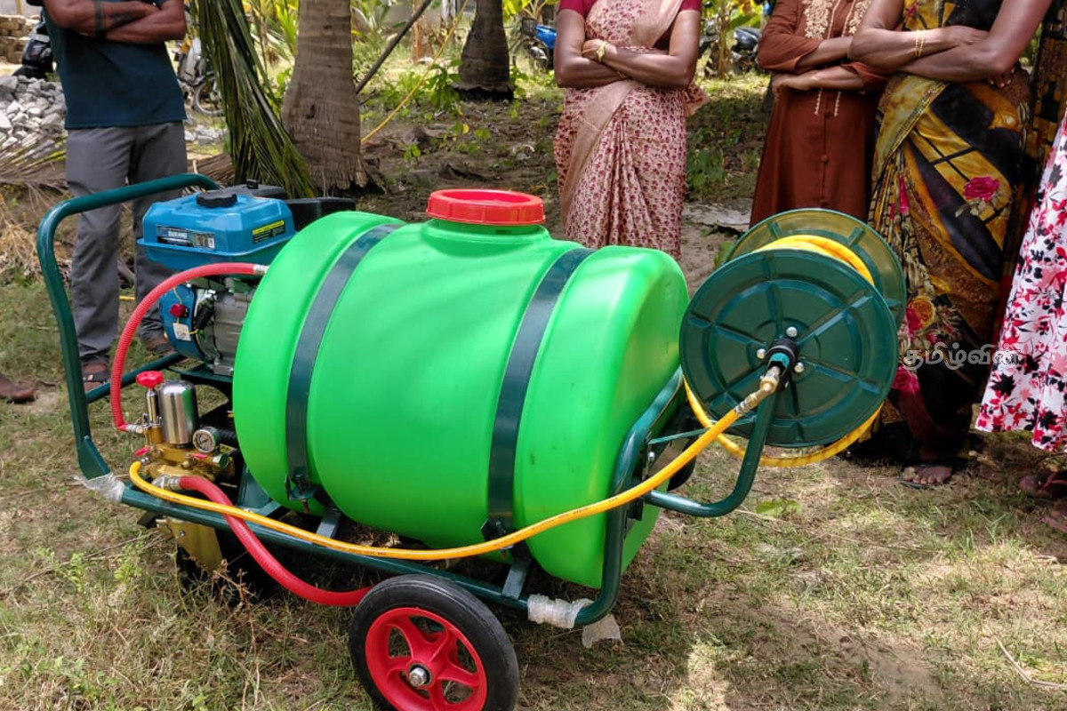 முல்லைத்தீவில் வெண் ஈ கட்டுப்பாட்டு நடவடிக்கை ஆரம்பம் | Whitefly Control Operation Begins In Mullaitivu முல்லைத்தீவில் வெண் ஈ கட்டுப்பாட்டு நடவடிக்கை ஆரம்பம் | Whitefly Control Operation Begins In Mullaitivu