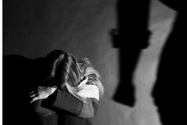 சிறுமியை 7 ஆண்டுகளாக ‘டிஜிட்டல் பலாத்காரம்’ செய்த காம கொடூரன் - உ.பி.யில் அதிர்ச்சி சம்பவம்! - தமிழ்நாடு