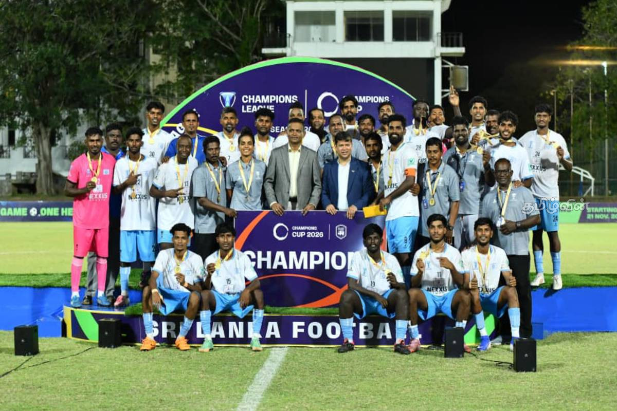 உதைபந்தாட்ட போட்டியில் சாதனை படைத்த யாழ். வீரர்கள்! | Jaffna Players Achieved In Football Competition