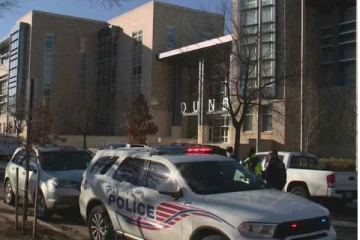 அமெரிக்காவின் தலைநகரான வொஷிங்டனில் தொடர் வெடிகுண்டு மிரட்டல்களால் பரபரப்பு (Video)