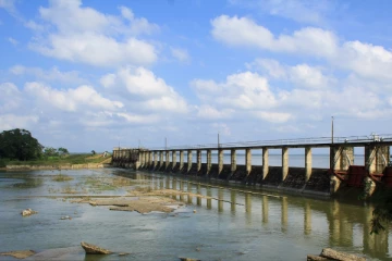 கிளிநொச்சி - இரணைமடுக்குள நீர் வரி பங்கு மோசடியின் பின்னணியில் உயர் அதிகாரிகள்