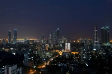 நாட்டின் பல பகுதிகளில் இரண்டு மணித்தியாலங்கள் திடீர் மின்வெட்டு! அமைச்சர் வெளியிட்ட காரணம்