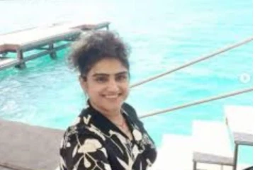 மாலத்தீவுகளில் வனிதா: 5வது தேனிலவா என கலாய்க்கும் நெட்டிசன்ஸ்