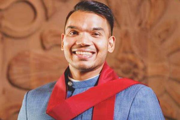 நாமல் தொடர்பிலான முக்கிய விடயத்தை சபையில் அம்பலப்படுத்திய நளிந்த ஜயதிஸ்ஸ! | Namal S Barrister S Degree Has Caused Controversy நாமல் தொடர்பிலான முக்கிய விடயத்தை சபையில் அம்பலப்படுத்திய நளிந்த ஜயதிஸ்ஸ! | Namal S Barrister S Degree Has Caused Controversy