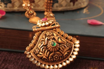 தொடர் ஏற்றத்தில் தங்கம் விலை - நகைப்பிரியர்கள் ஷாக்