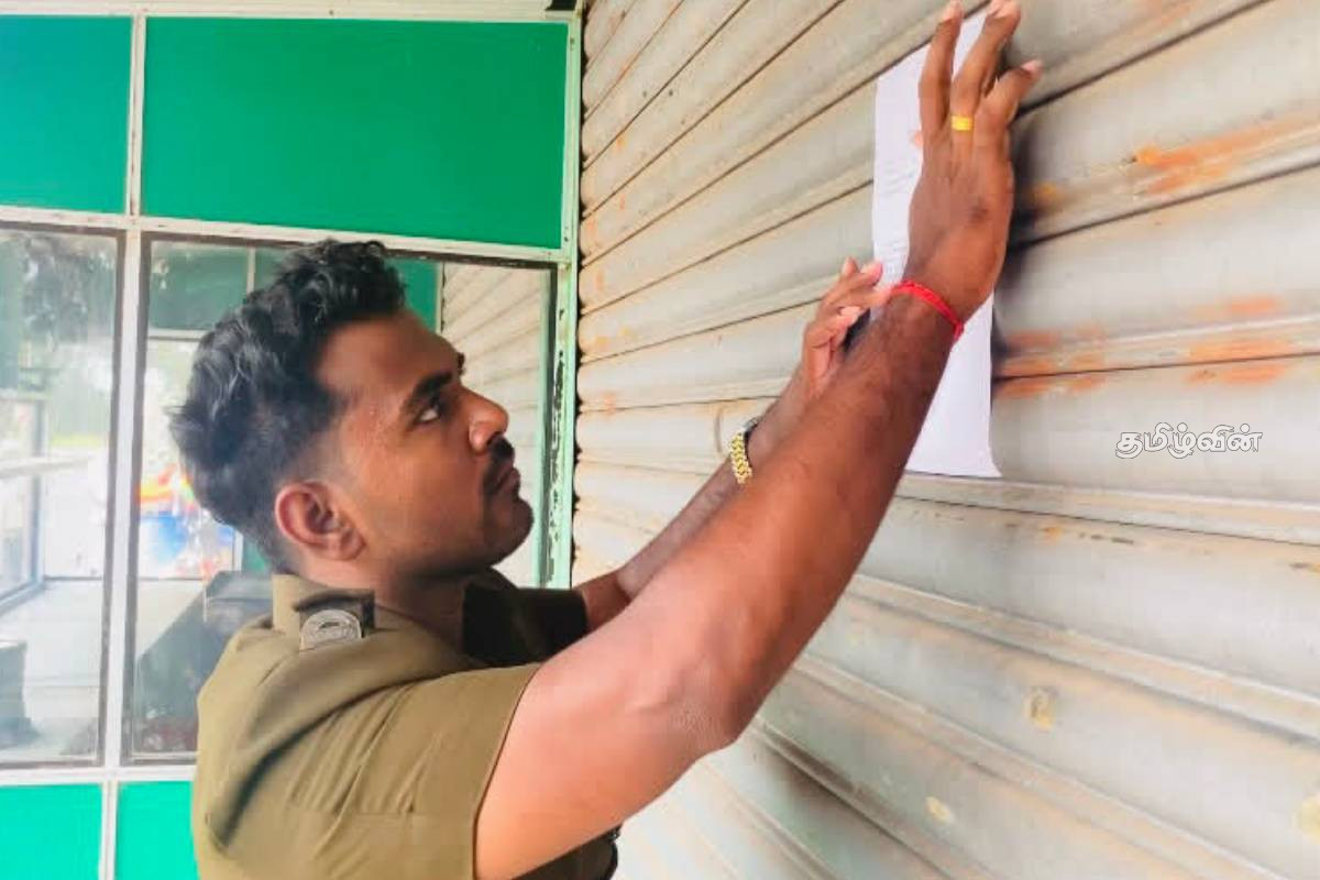 முல்லைத்தீவில் சுகாதார விதிமீறல்..! உணவகத்திற்கு சீல் - தொடர் சோதனையில் அதிரடி நடவடிக்கை | Restaurant Sealed In Mullaitivu