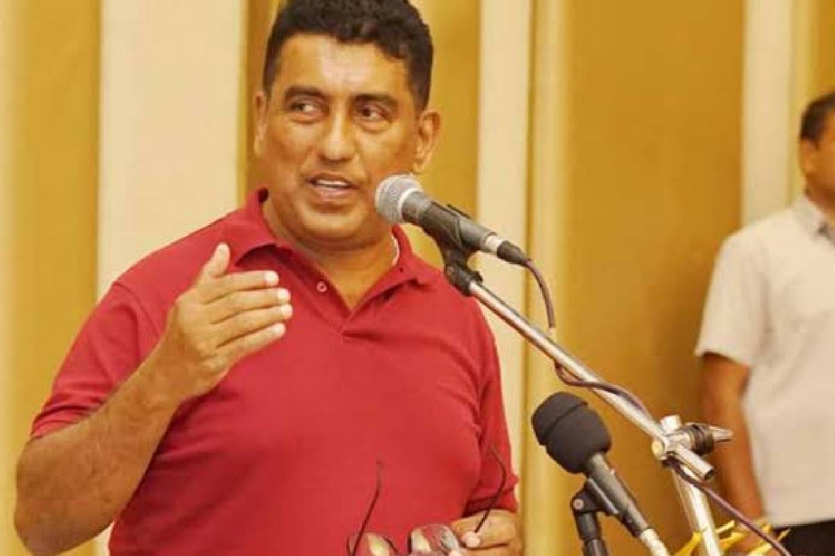 450 கோப்புகள் - காசோலைகள் எங்கே..! மகிந்தவை மறந்து போன என்பிபி அரசாங்கம் - அரசியல் மேடையில் அதிரடி காட்டிய ஜோன்ஸ்டன் | Johnston Fernando Criticizes Government Promises