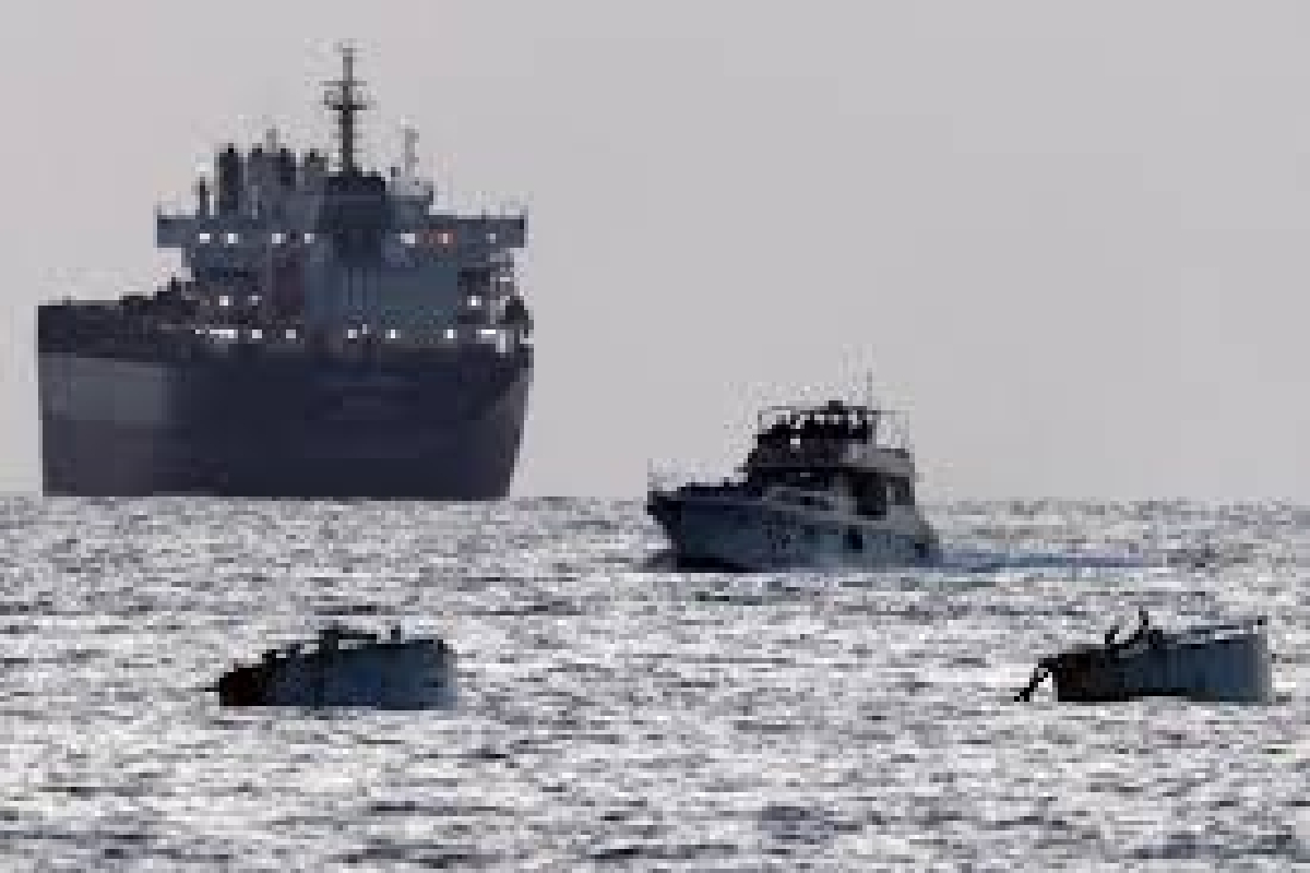 செங்கடலில் இஸ்ரேலுக்கு ‘செக்’ வைத்த ஹவுதி | Houthi Group Bans Israel From Using The Red Sea