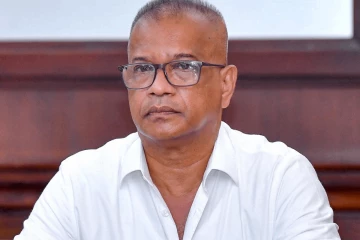 ඇමති ලාල් කාන්තගේ මාදිවෙල නිල නිවස ගැන ලොකු හෙළිදරව්වක්