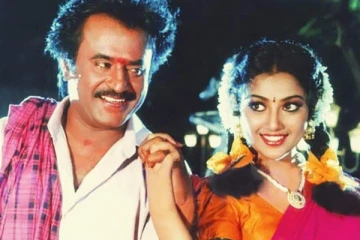 முத்து பட ஹீரோயின் போல ஜொலிக்கும் நடிகை மீனா… புடவையில் எப்படி இருக்கின்றார் தெரியுமா?