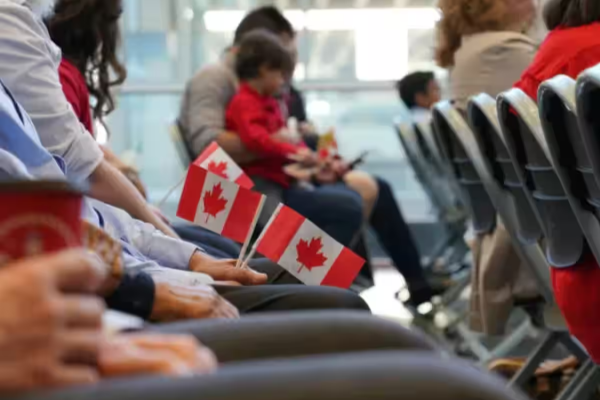 2,500 இந்தியர்களை நாட்டைவிட்டு வெளியேற்றிய கனடா அரசு | Canada Deport 2500 Indians In Last Year 2,500 இந்தியர்களை நாட்டைவிட்டு வெளியேற்றிய கனடா அரசு | Canada Deport 2500 Indians In Last Year