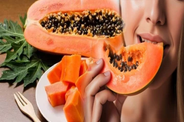 தினமும் வெறும் வயிற்றில் பப்பாளி பழம் சாப்பிட்டால் என்ன மாற்றங்கள் நடக்கும் தெரியுமா?