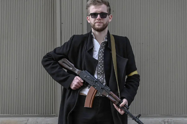 ரஷ்யா இந்த நாட்டினால் தண்டிக்கப்பட வேண்டும்! உக்ரைன் எம்.பி நம்பிக்கை! | Ukraine Mp Sviatoslav Belive India Russia War Stop ரஷ்யா இந்த நாட்டினால் தண்டிக்கப்பட வேண்டும்! உக்ரைன் எம்.பி நம்பிக்கை! | Ukraine Mp Sviatoslav Belive India Russia War Stop