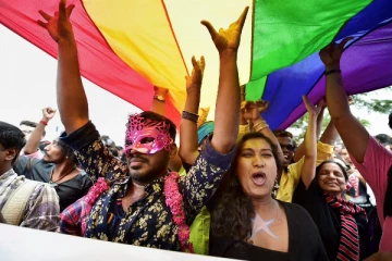 ஓரினச்சேர்க்கையாளர்களுக்கு மகிழ்ச்சியை ஏற்படுத்திய மெக்சிகோ!