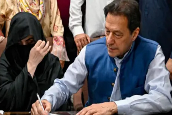 Imran Khan: Tuduhan baru Imran Khan: Tuduhan baru