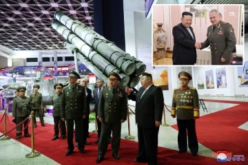 வடகொரியாவில் ஏவுகணைகளை பார்வையிட்ட ரஷ்ய பாதுகாப்பு அமைச்சர்: புடினுக்கு நன்றி தெரிவித்த கிம் ஜாங் உன்