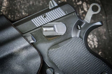 கடையை காலி செய்யச் சொன்ன அதிகாரிகள்: பிரான்ஸ் நாட்டவர் எடுத்த திடுக் முடிவு