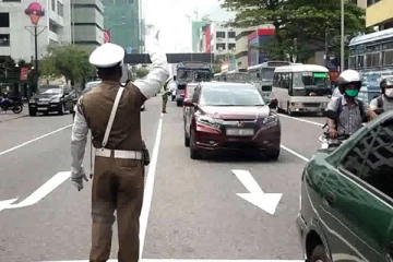 முல்லைத்தீவில் இடம் பெற்ற வாகன விபத்து; இரு இளைஞர்களுக்கு நேர்ந்த சோகம்