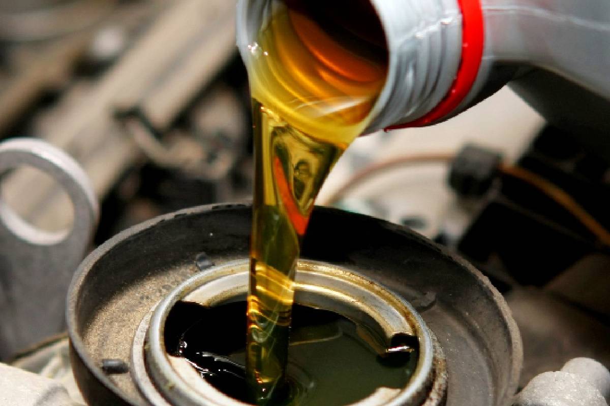 அமெரிக்கா - ஈரான் இராணுவ மோதலால் மசகு எண்ணெய் விலை உயர்வு | Crude Oil Prices Rise To Us Iran Military Conflict