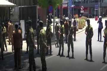 அரசியல்வாதிகளின் முகத்திரையை ஜனாதிபதி முன்னிலையில் கிழித்த பொலிஸ் மா அதிபர்