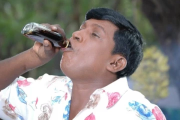 வடிவேலு எப்போதும் குடியில் தான் இருப்பார், வெளுத்து வாங்கிய பிரபல இயக்குனர்