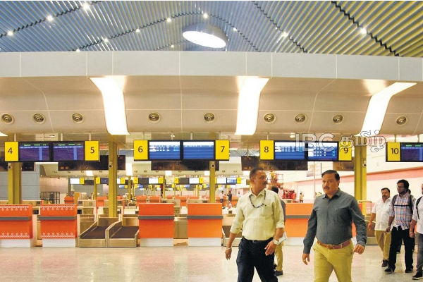 இரு இலங்கையர்கள் சென்னை விமான நிலையத்தில் திடீரென மயங்கி விழுந்து மரணம் | Chennai Airport Two Die Sri Lankan Peoples