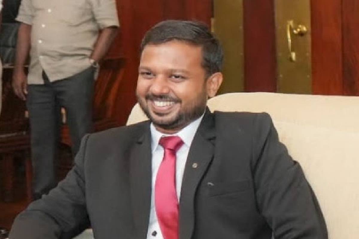 புலம்பெயர் தொழிலாளர்களுக்கு புதிய ஓய்வூதியத் திட்டம் ; அரசாங்கம் நடவடிக்கை | New Pension Scheme For Migrant Workers புலம்பெயர் தொழிலாளர்களுக்கு புதிய ஓய்வூதியத் திட்டம் ; அரசாங்கம் நடவடிக்கை | New Pension Scheme For Migrant Workers